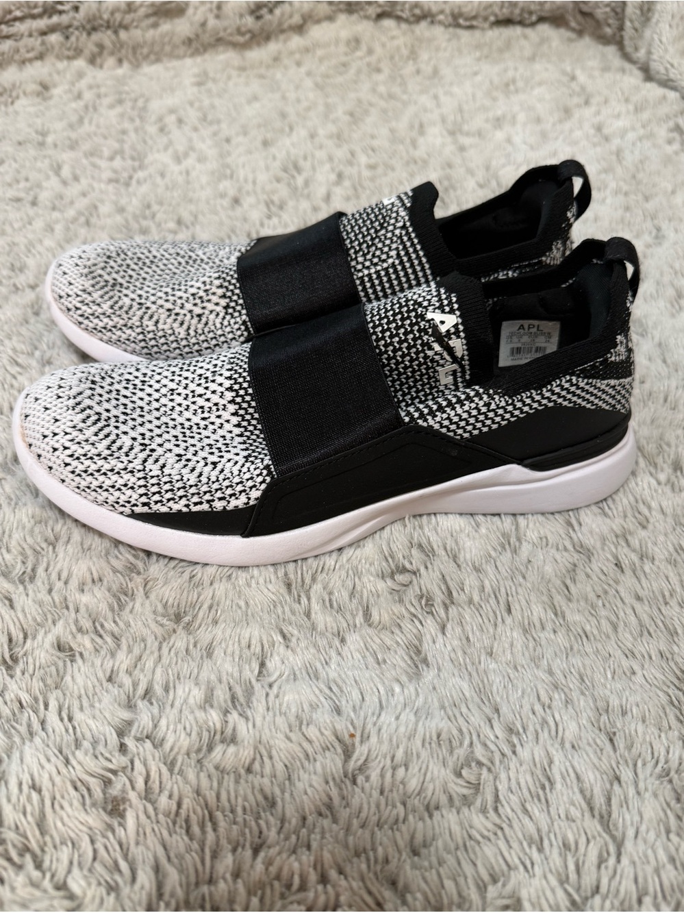 APL Slip-On Knit Sneakers in Black & White - Picture 9 of 11